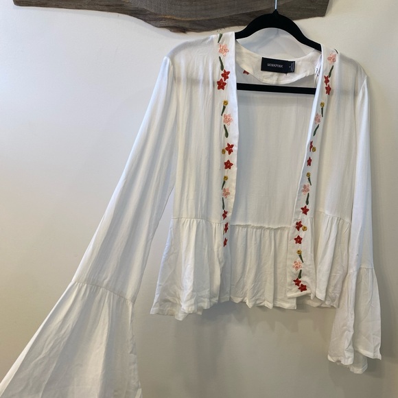 MINKPINK White Floral Cardigan - Picture 2 of 6